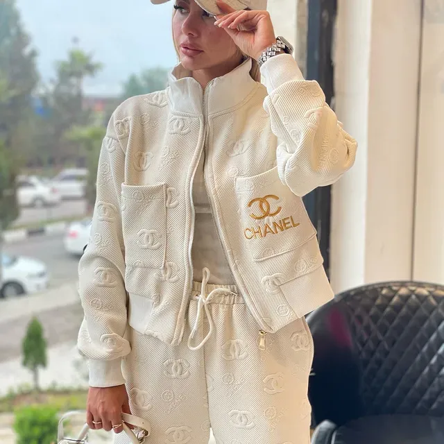 Ch*nl new Fashion Tracksuits for Women #A45364 1