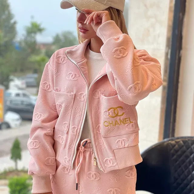 Ch*nl new Fashion Tracksuits for Women #A45364 1