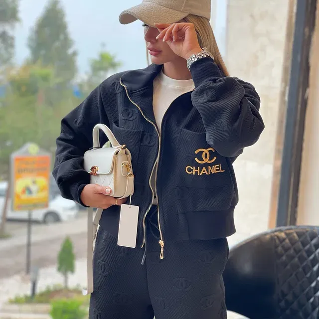 Ch*nl new Fashion Tracksuits for Women #A45364 1