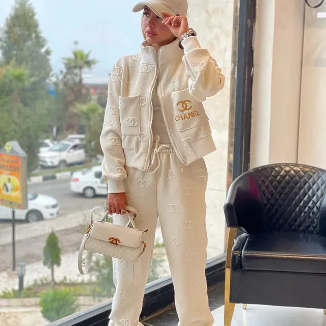 Ch*nl new Fashion Tracksuits for Women #A45364 1